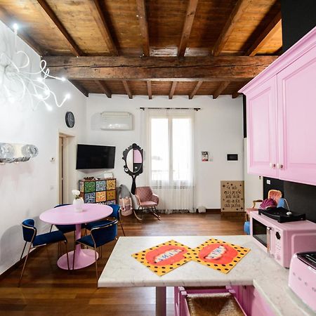 Pink House Tortellinosuite Modena Buitenkant foto